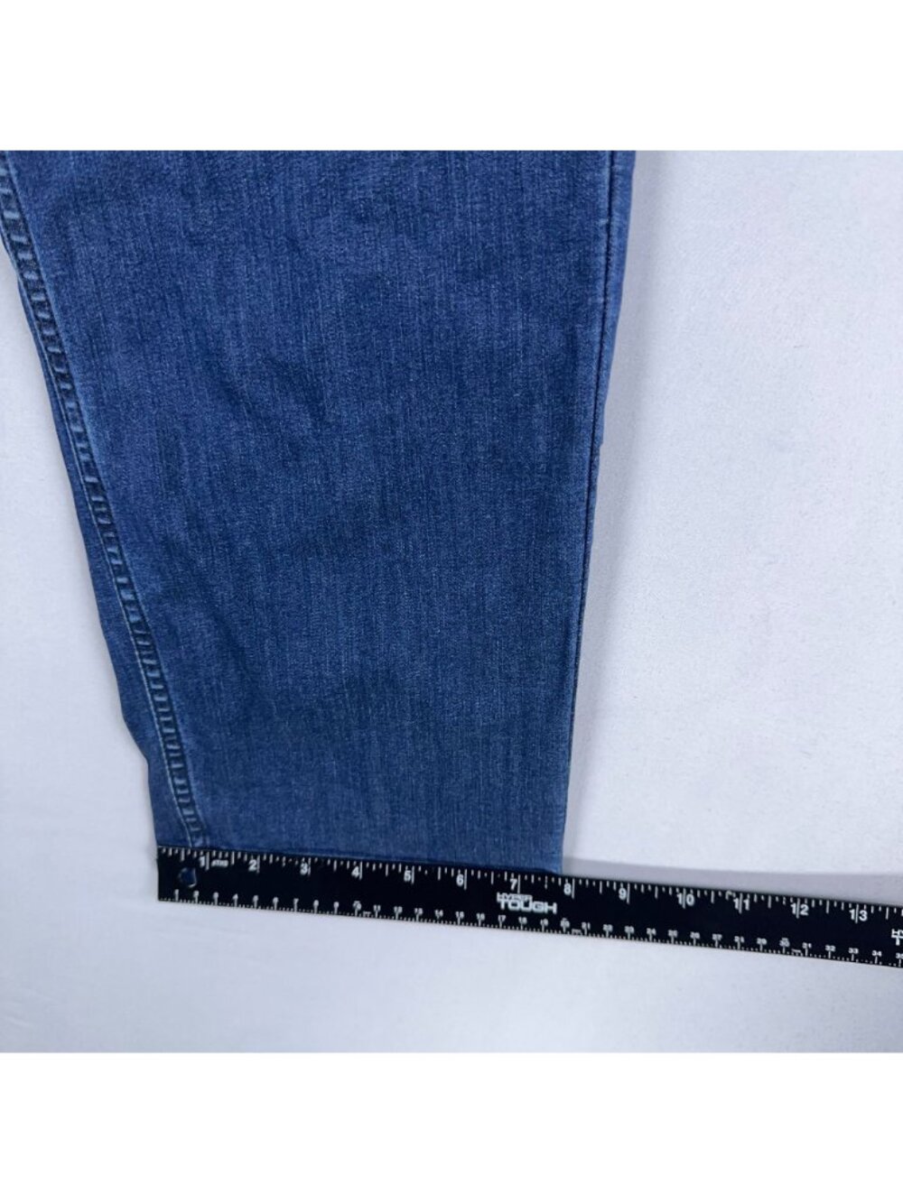 Mugsy Studio Blues Jeans Size 35x30 Casual Straight Leg Dark Wash - Picture 10 of 11